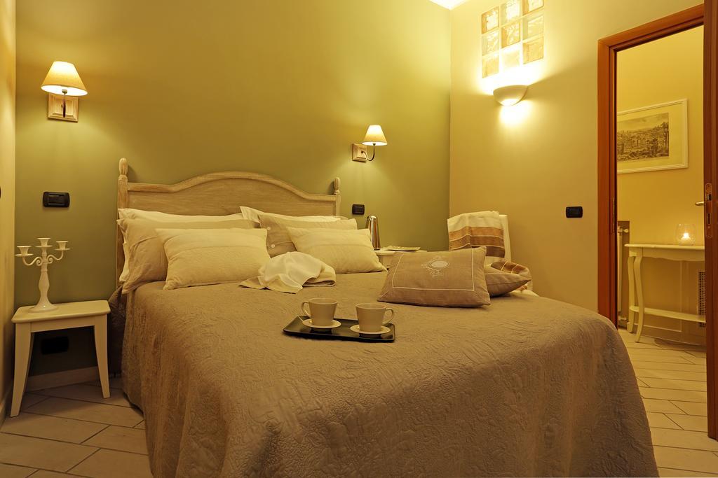 Le Stanze Di Francesco Hotel Roma Phòng bức ảnh