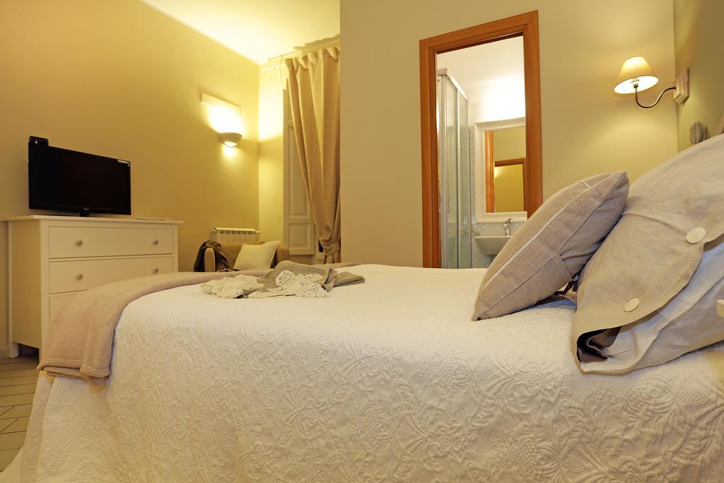 Le Stanze Di Francesco Hotel Roma Phòng bức ảnh