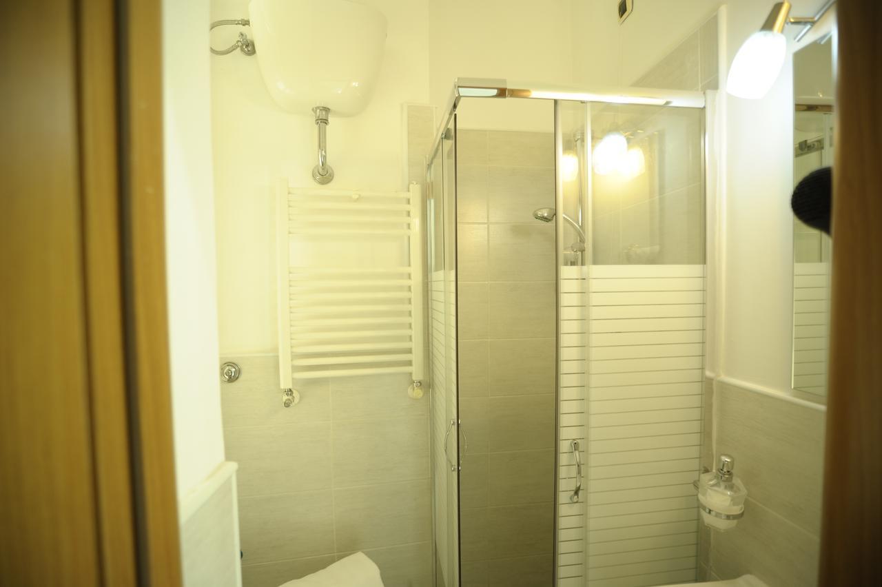 Le Stanze Di Francesco Hotel Roma Ngoại thất bức ảnh