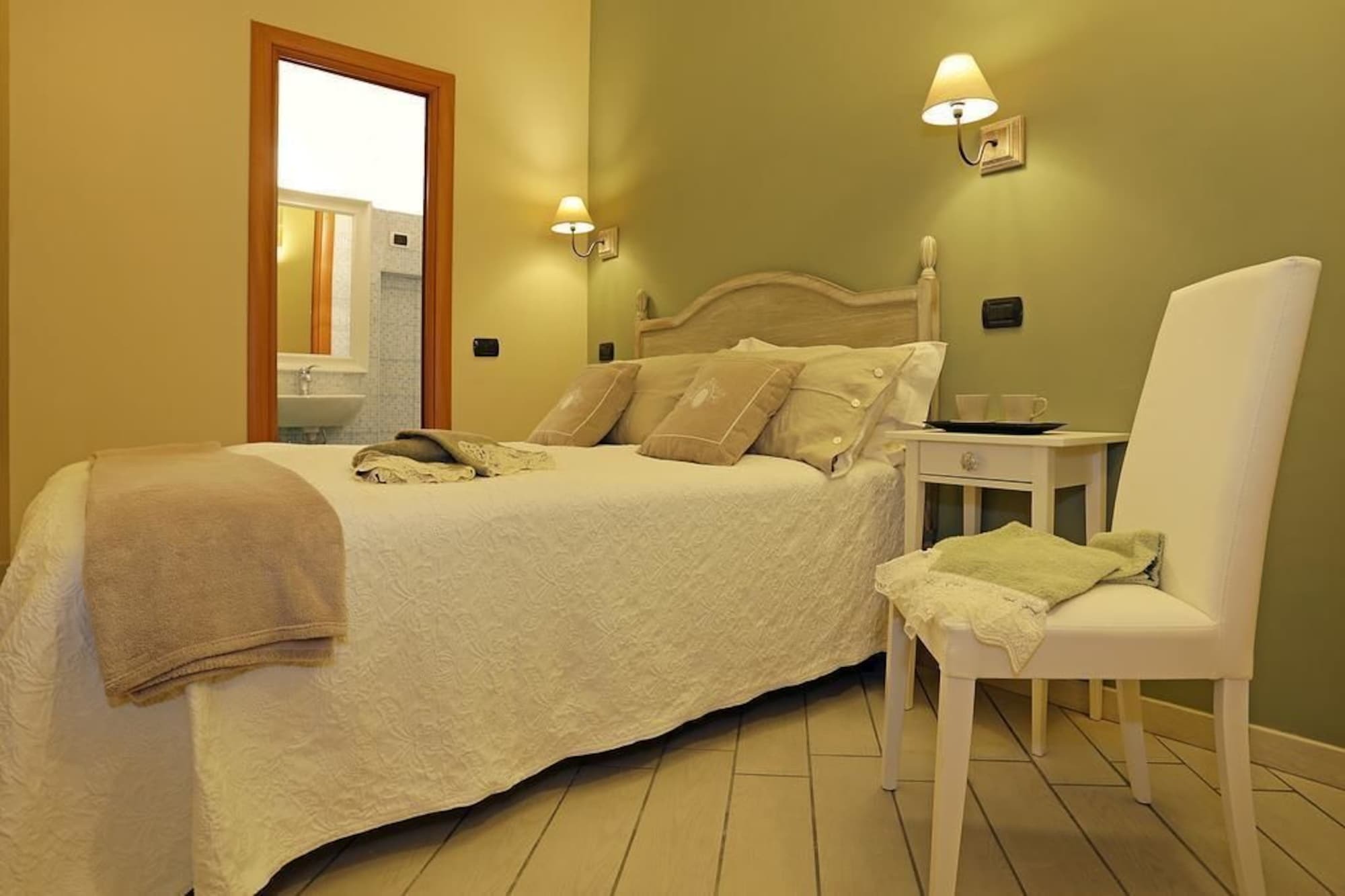 Le Stanze Di Francesco Hotel Roma Ngoại thất bức ảnh